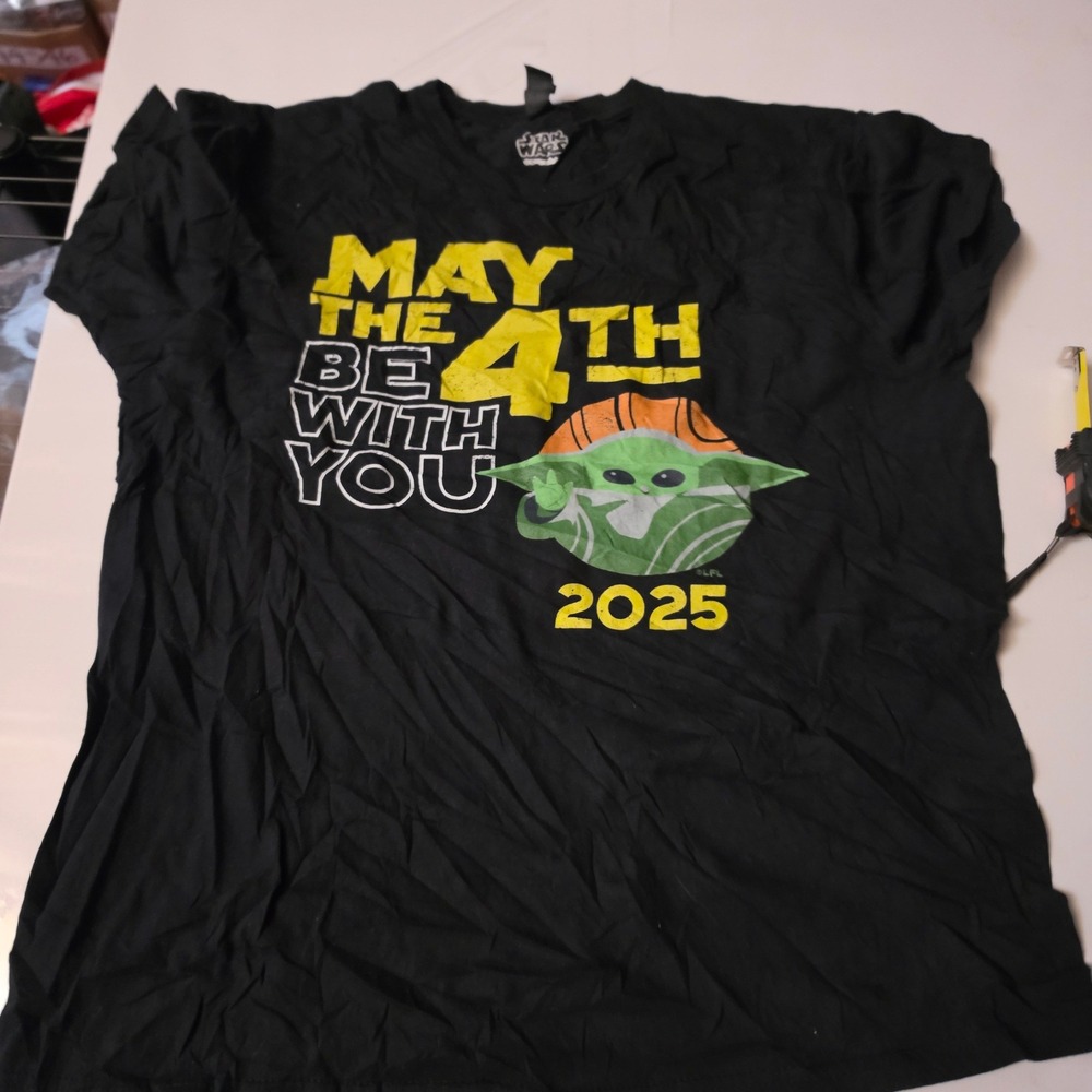 Star Wars May The 4th Be With You 2025 Grogu Baby Yoda Black T-Shirt Large